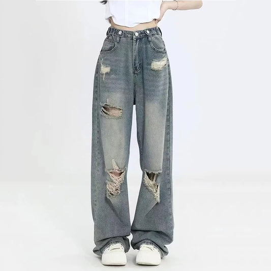 Loose Fit High Waist Jeans